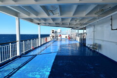 Bahama Mama_sun deck_portside_4.JPG