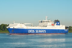 Britannia Seaways_06-05-18_Rotterdam_03