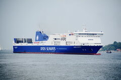 Athena Seaways_24-06-16_Kiel_3