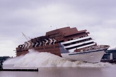 HOMERIC, 28.09.1985, Papenburg 05, © Frank Heine.jpg