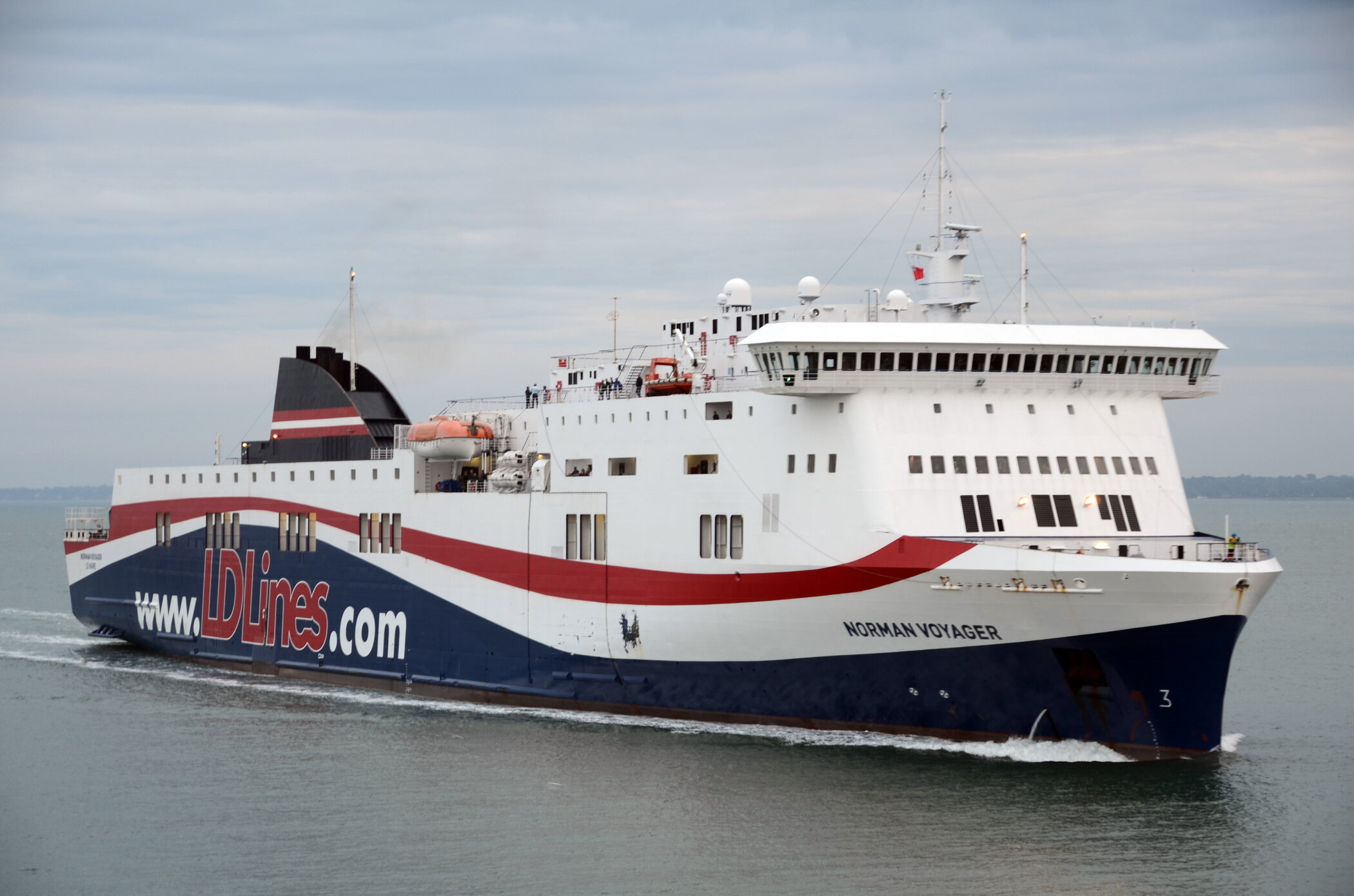 Norman Voyager_20-06-12_Portsmouth