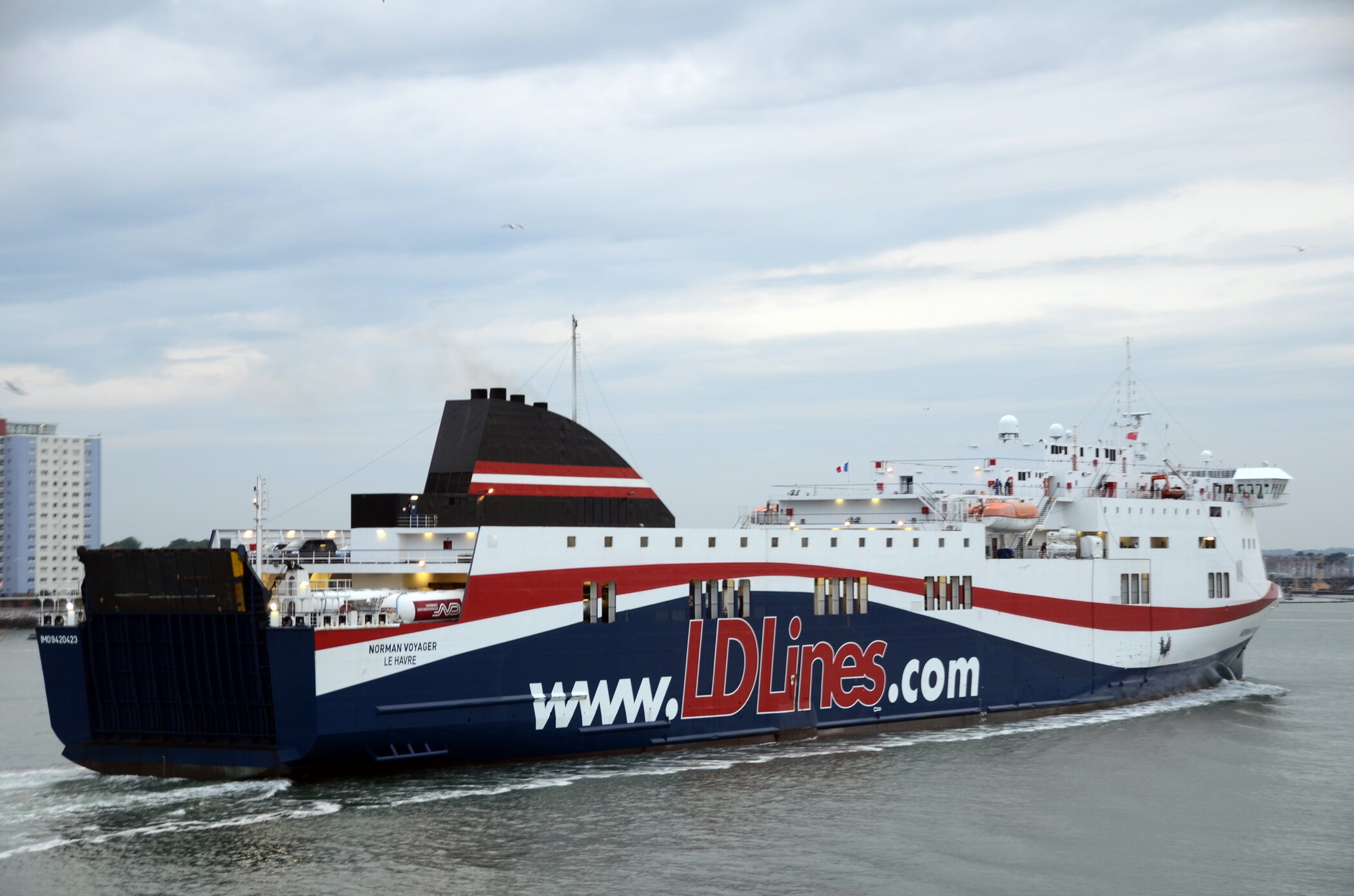 Norman Voyager_20-06-12_Portsmouth_4