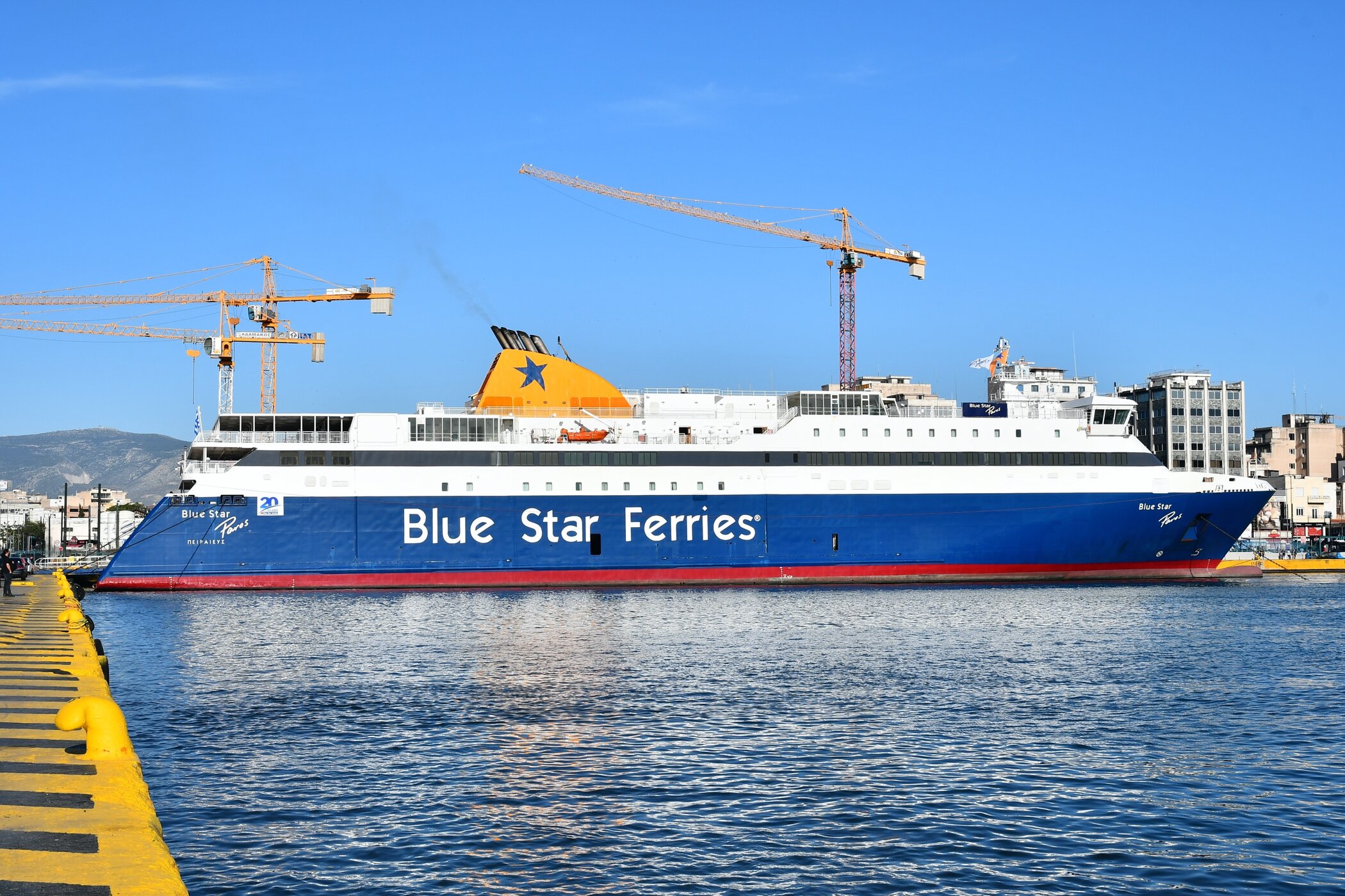 Blue Star Paros_14-05-21_Piraeus