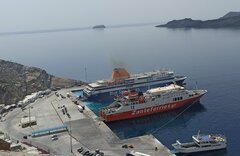 Blue star delos & Dionisios Solomos Athinios Port new dock