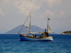 lady@ aetos bay ithaki 210721