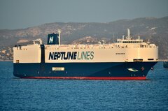 Neptune Horizon_05-09-21_off Piraeus