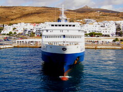 superferry II @ tinos 091021 b