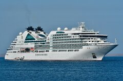 Seabourn Ovation_05-08-21_Mykonos_2