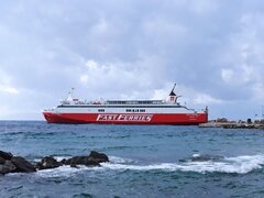 Fast Ferries Andros in Tinos