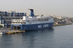 Ferries εκτός δράσης
