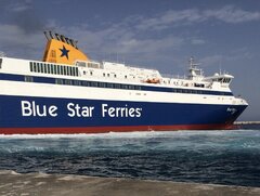 Blue Star Ithaki / 16/10/2014 Syros Port