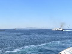 Piraeus port_morning traffic