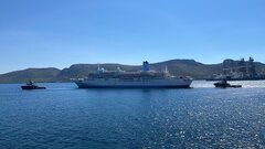 Mare departing from Elefsis bay