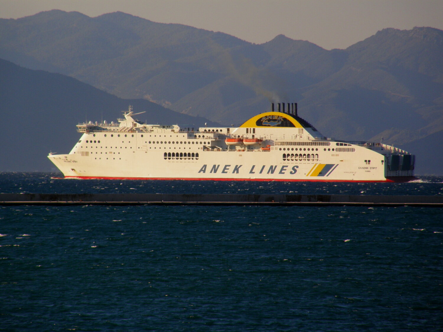 hellenic spirit leaving patra 151022