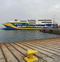 Superexpress at Rafina’s Port.