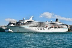 Crystal Symphony_25-04-24_Piraeus