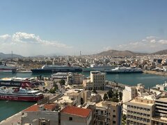 Piraeus ferry lineup