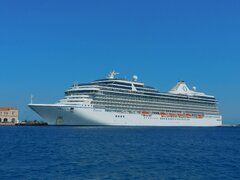RIVIERA (Syros 25-7-2024)