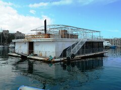 Kontiki Cafe