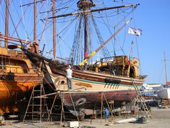 LEE BROWN (Syros 02-4-2012)